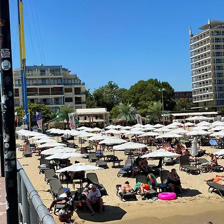 Апартаменти Kaya Sea View Center *