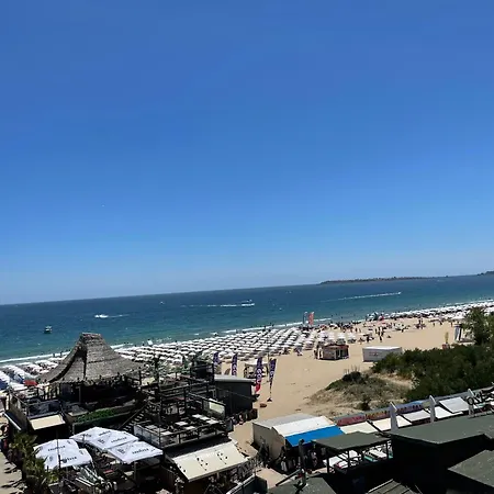 Kaya Sea View Center Апартаменти *