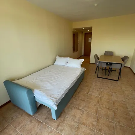 Kaya Sea View Center Апартаменти